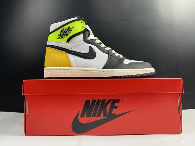 Rep TBK OG 'VOLT 555088-118 AIR GOLD' HIGH 1 RETRO JORDAN 0819